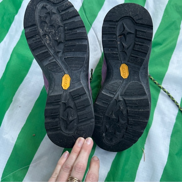 ASOLO women’s hiking approach boots purple suede - Picture 3 of 6